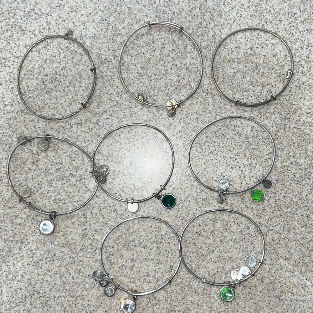 41 Alex + Ani bracelets (Lot)